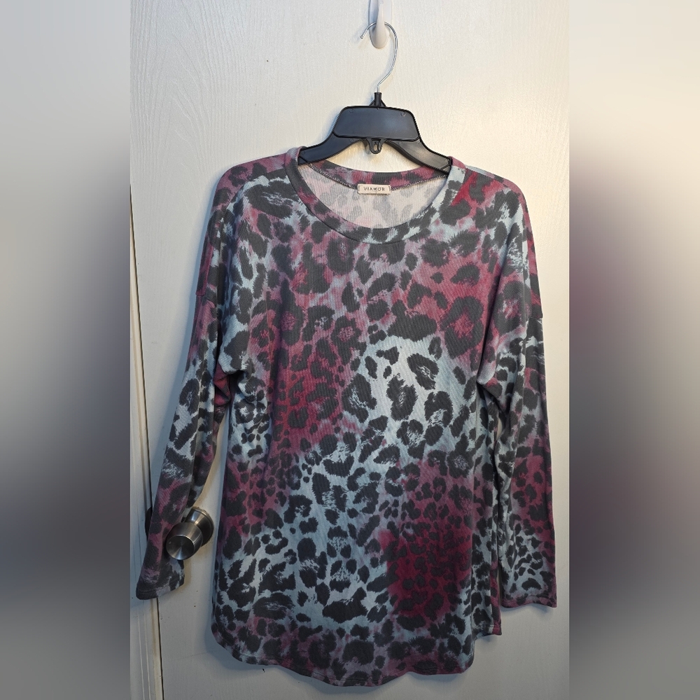 *3 FOR $12* Viamor Blue And Pink Leopard Print Long Sleeve Top